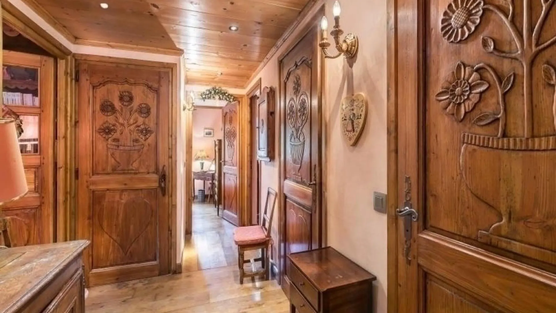 Charmant T3 Renove Avec Terrasse A 800M Du Centre De Megeve, Parking Et Wifi Inclus - Fr-1-453-166